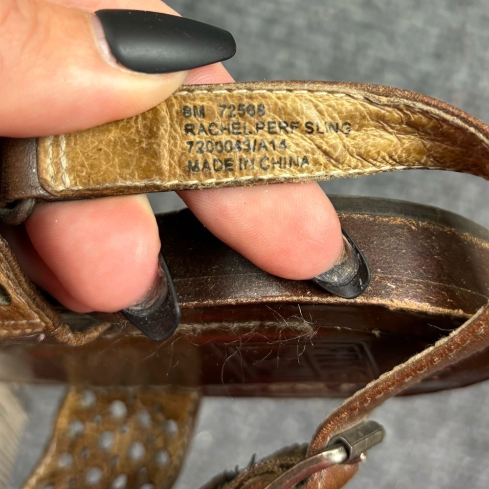 FRYE Women’s Rachel Perf Sling Brown Leather Sandal size: 8 - Picture 9 of 10